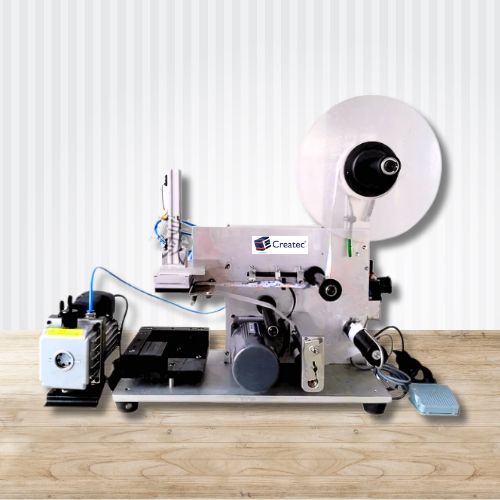 Flat Bottle Labeling Machine